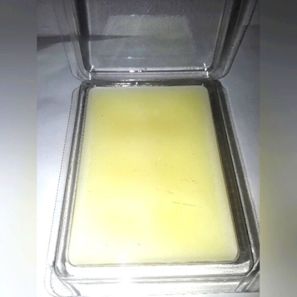 HAND crafted Vanilla Creme waxmelt tarts brand new buy1 get 2 free mix n match - Picture 5 of 7